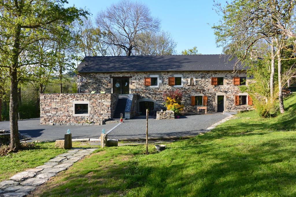 Villa Aux Pays Des Sucs Saint-Hostien Exterior foto